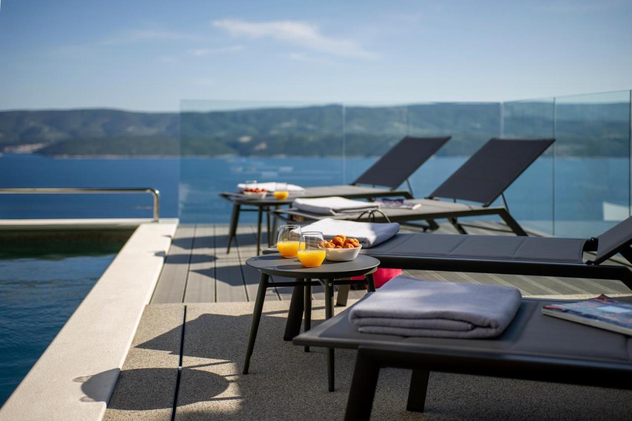 Villa Dispet With Heated Pool, Jacuzzi, Sauna And Cinema Celina Eksteriør billede