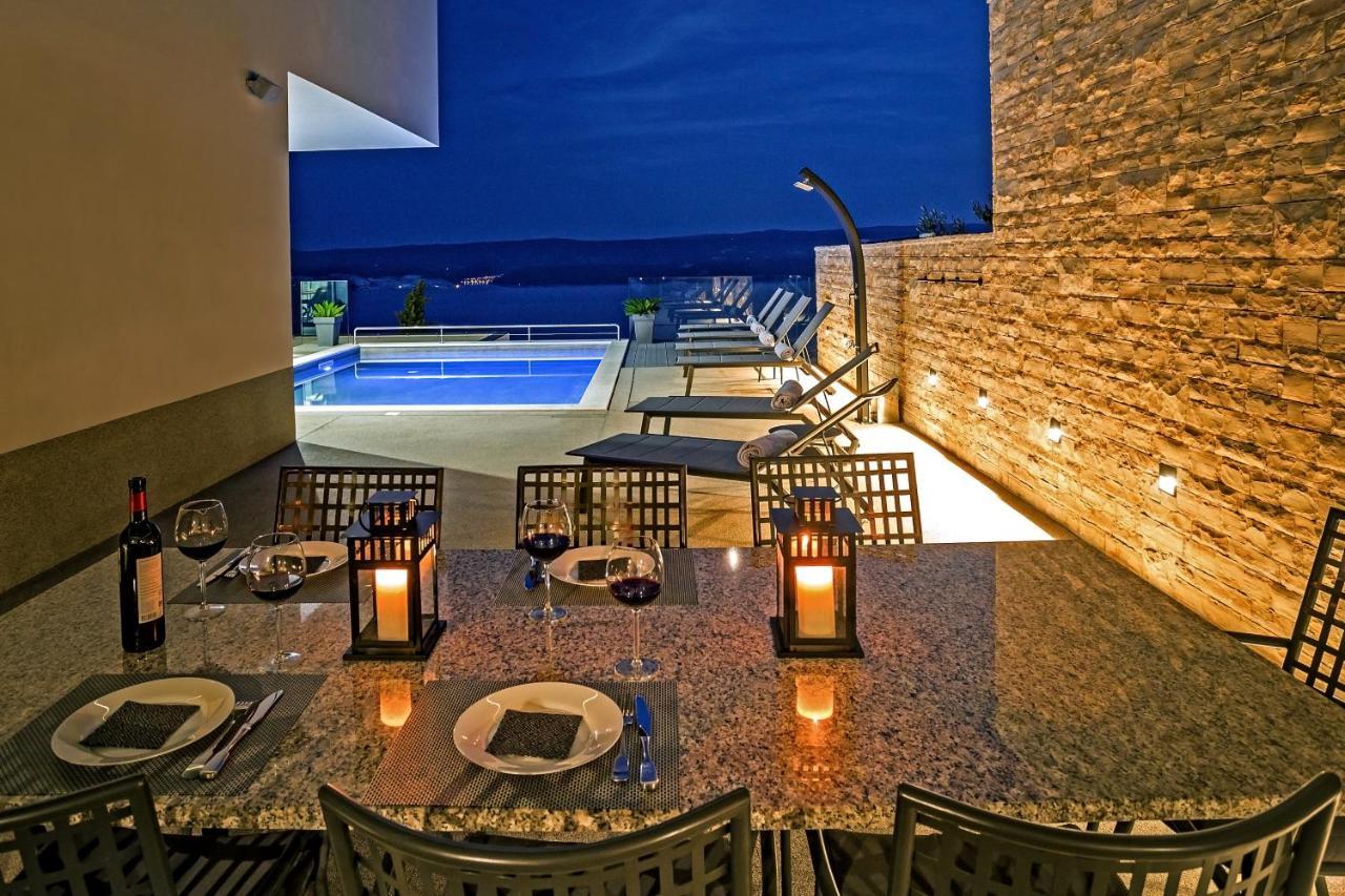 Villa Dispet With Heated Pool, Jacuzzi, Sauna And Cinema Celina Eksteriør billede