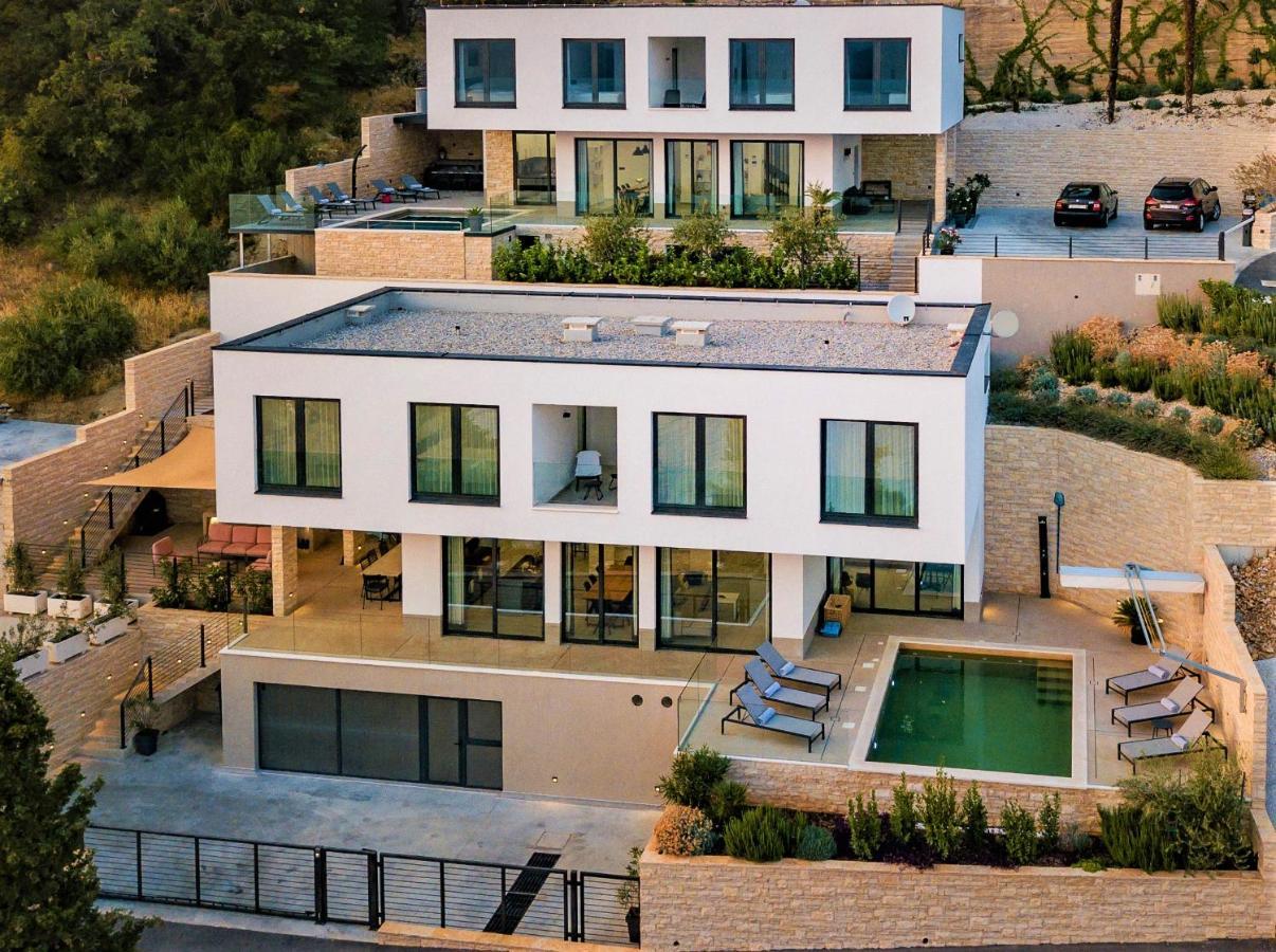 Villa Dispet With Heated Pool, Jacuzzi, Sauna And Cinema Celina Eksteriør billede